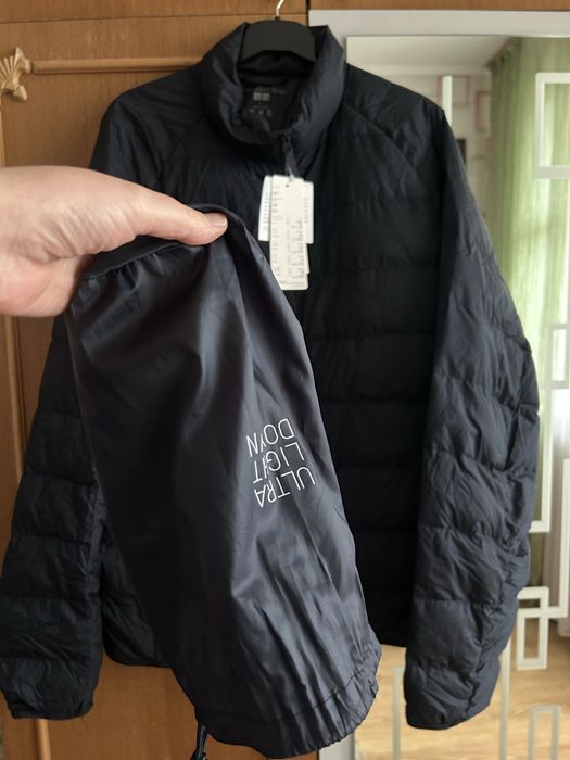 Куртка uniqlo на пуху темно-синя ultra light down jacket