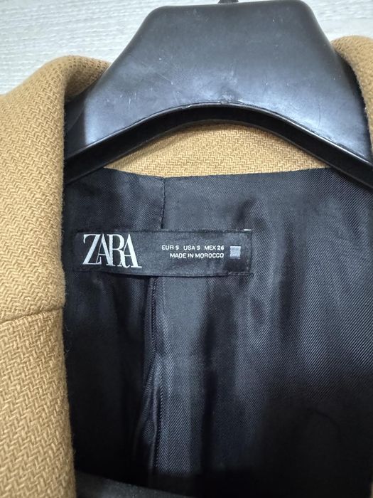 Пальто  Zara жін