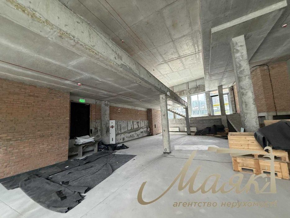 Оренда приміщення під ресторан в  ЖК Трініті, Печерськ, Центр