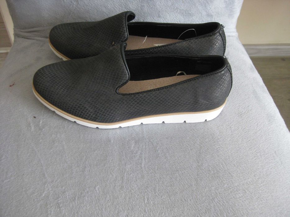 Półbuty damskie ESMARA