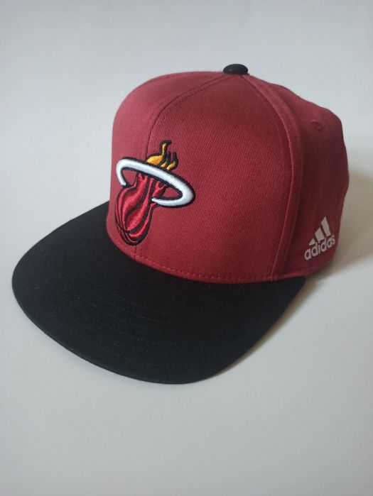 Кепка бейсболка Adidas NBA