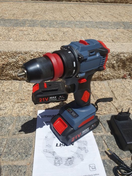 Aparafusadora / Berbequim 21V Brushless (Nova c/ 2 Baterias)