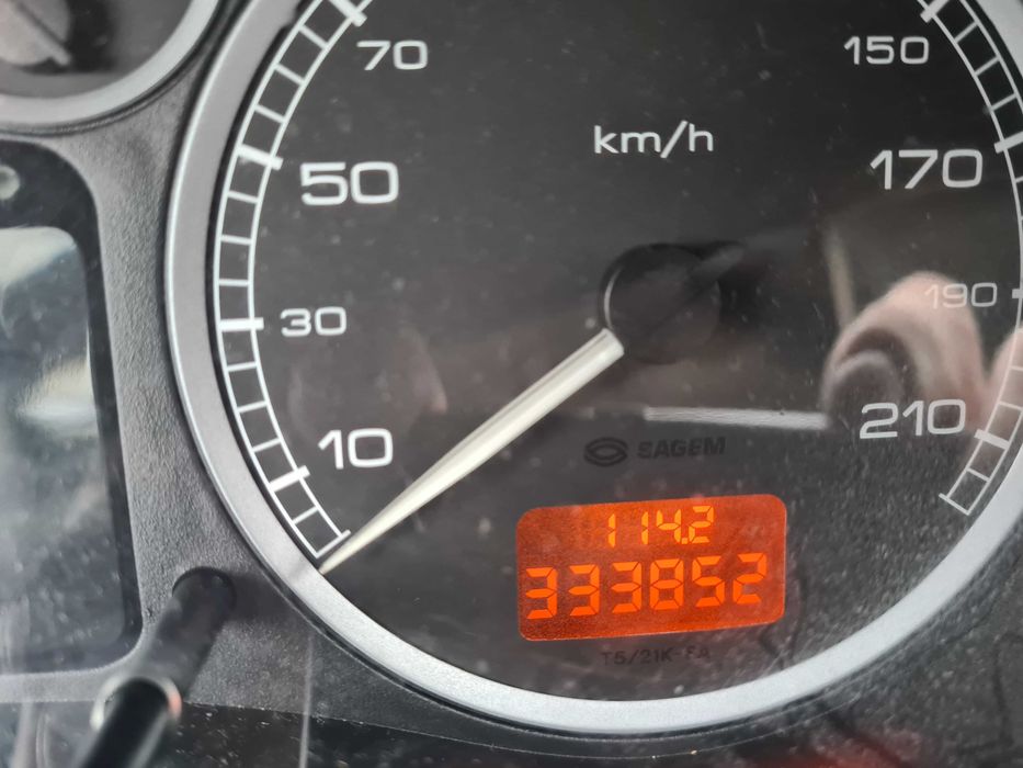 Peugeot 307 1,6 2003 gaz do 2031