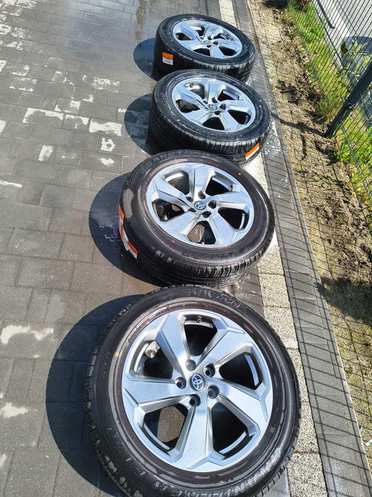 Okazja !!! Sprzedam felgi aluminiowe Toyota RAV4