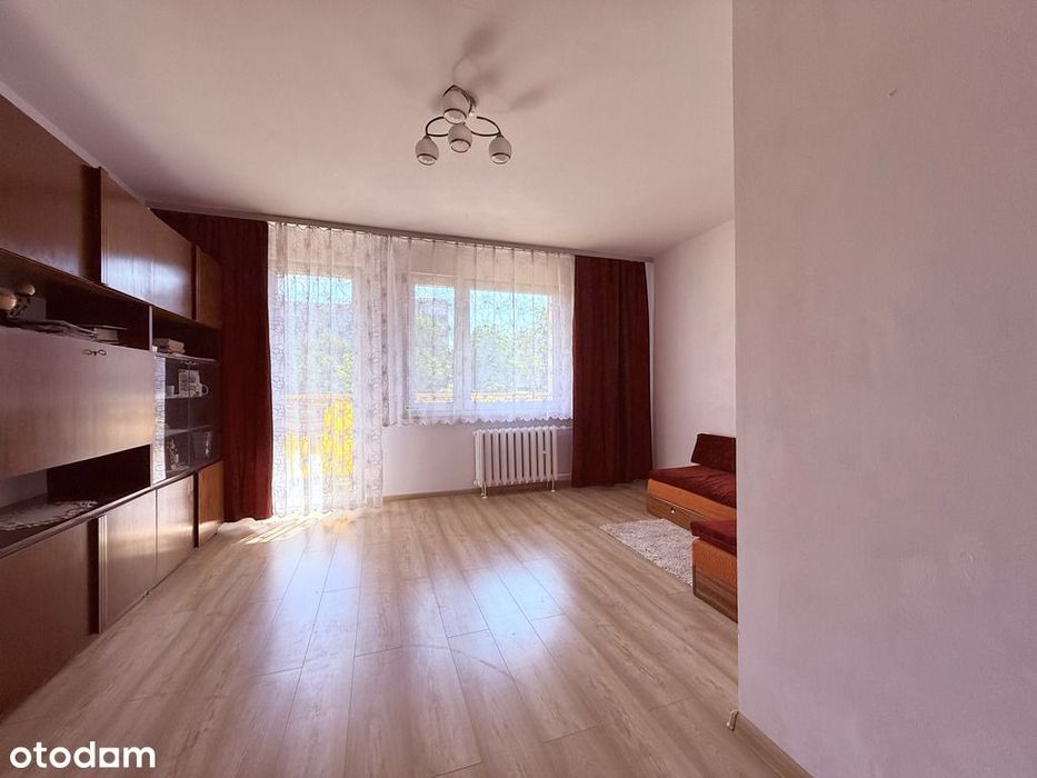 64,52m2/ 3 pokoje/ 1 Pietro w niskim bloku