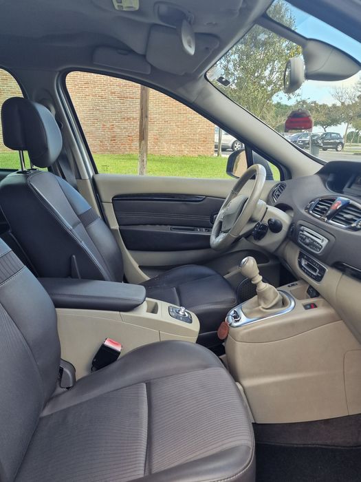 Renault Grand Scénic 1.5 DCI 110cv | 7 Lugares