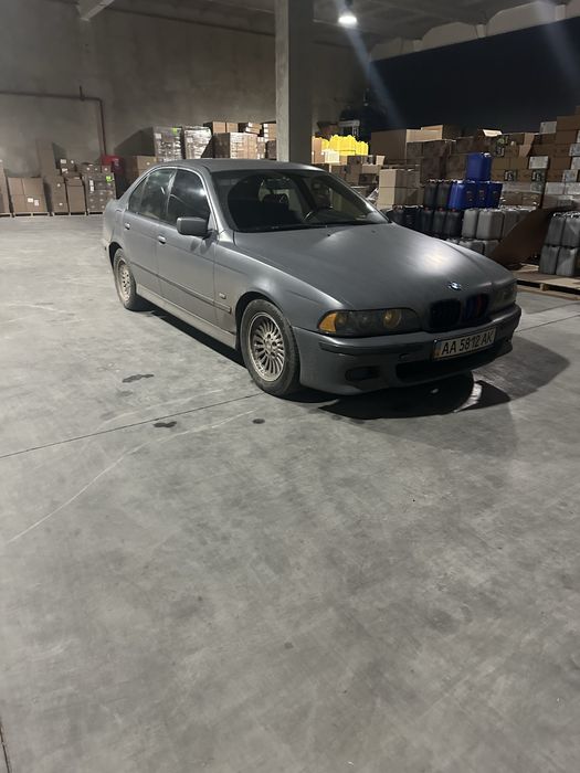 BMW 5 e39 m57 2000 року