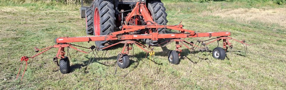 Przetrzasarka do siana fella th 520 hydrualicznie składana