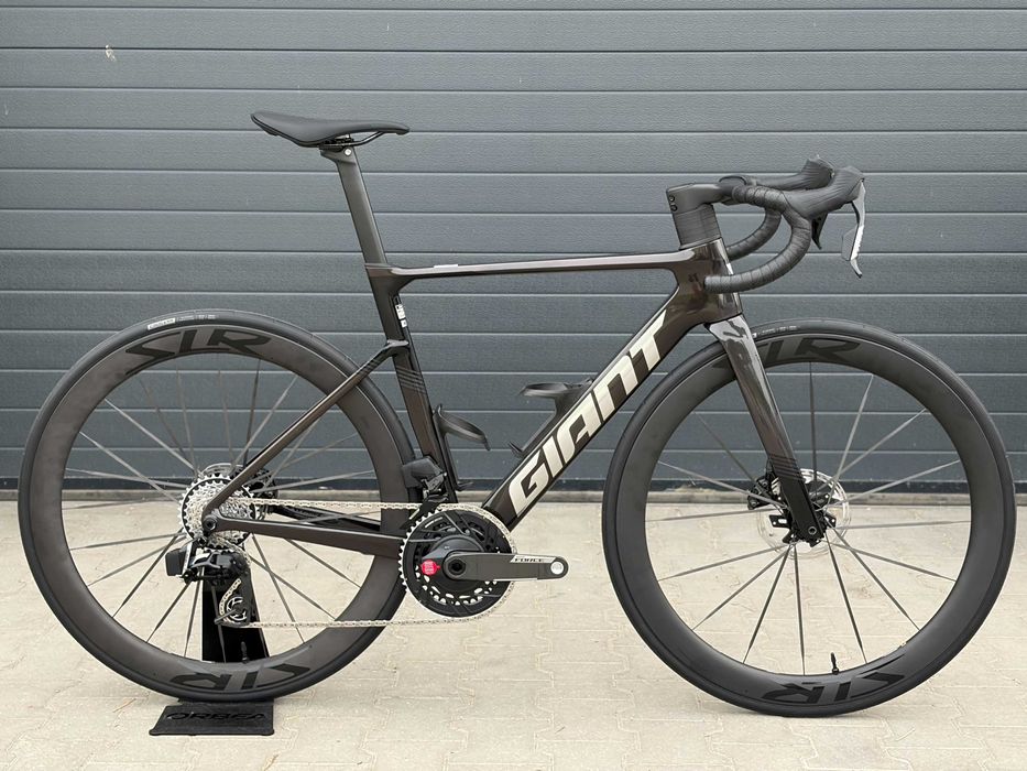 Rower szosowy Giant Propel Advanced  Pro 0-AXS S/M/ML