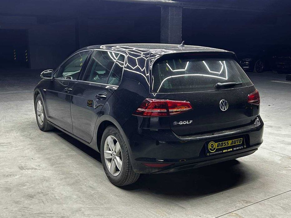 Volkswagen e-Golf 2016
