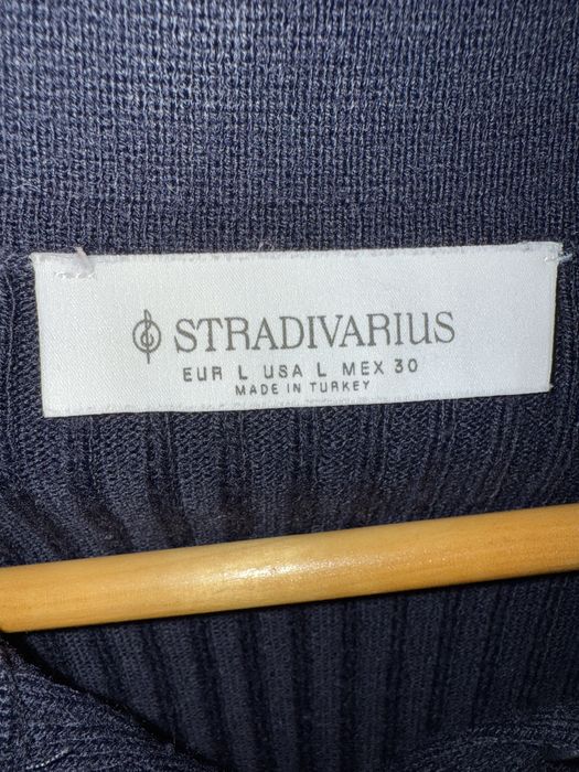 Кофтинка-поло в стилі old money Stradivarius