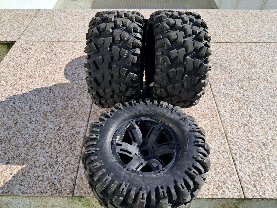 Traxxas xmaxx rodas peneus
