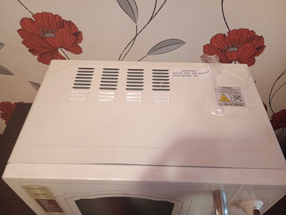 Мікрохвильова піч Gorenje MO4250CLI Нова