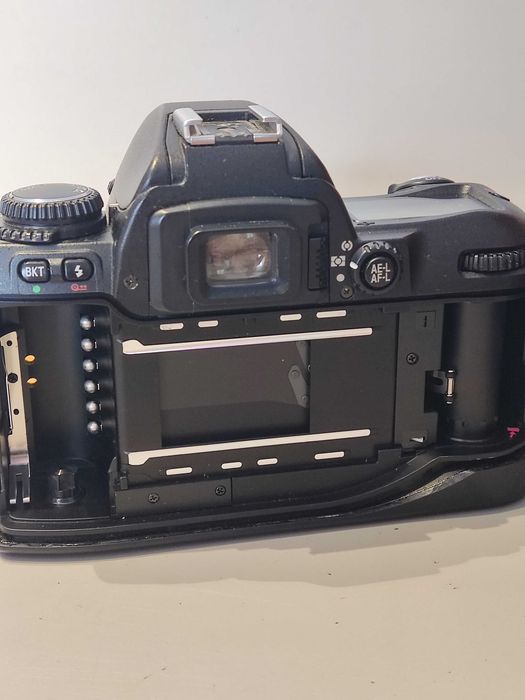 Nikon F80 - Câmara Analógica