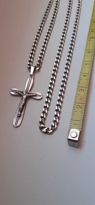 Łańcuszek dł. 51 cm z krzyżykiem srebro 925.