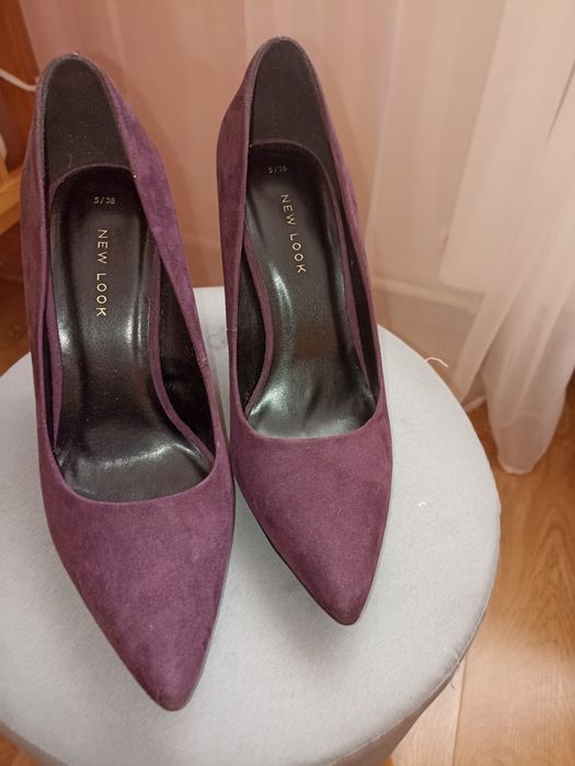 SZPILKI, piękny kolor.