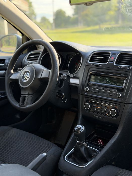 Volkswagen Golf 6  2012 рік