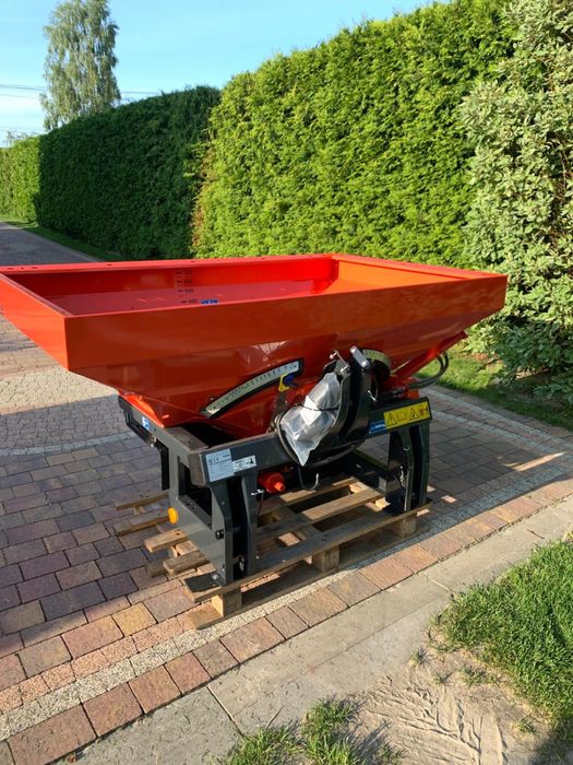NOWY  Rozsiewacz RAUCH MDS 20.2 E-CLICK