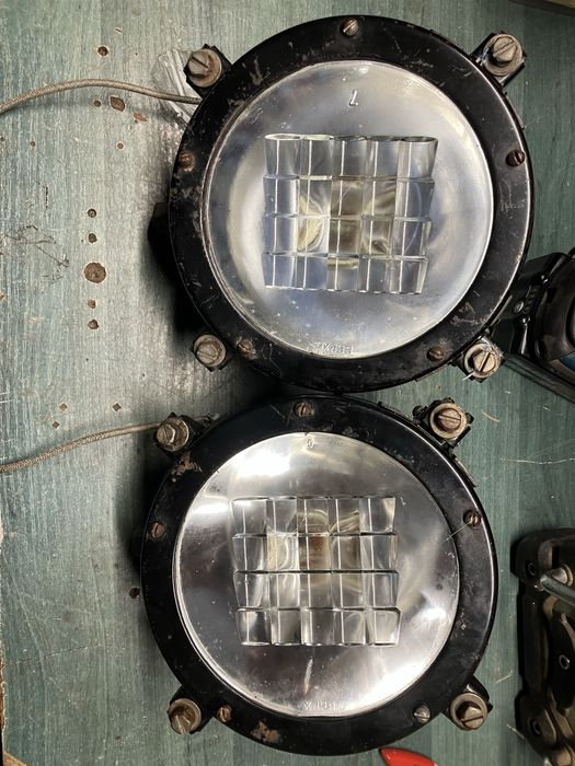 Reflektor FG-126