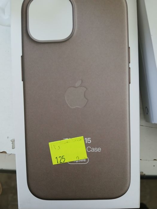 skórzane etui na telefon iPhone 15. Oryginalne, przedmiot jest nowy i