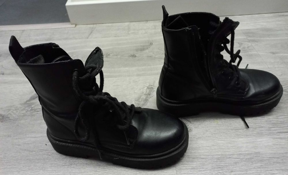 Bota Zara "novas" Nr.35