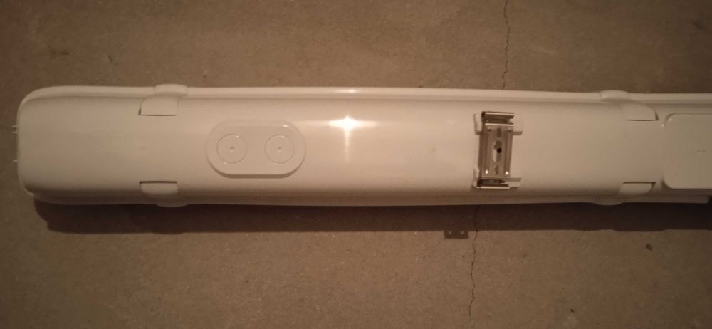 Lampa do pomieszczeń wilgotnych  1x58W Thorn Made in Austria