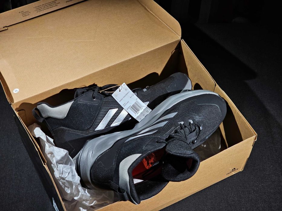 Весняні черевики adidas men Terrex Trailmaker 2.0 Mid Gore-Tex Hiking