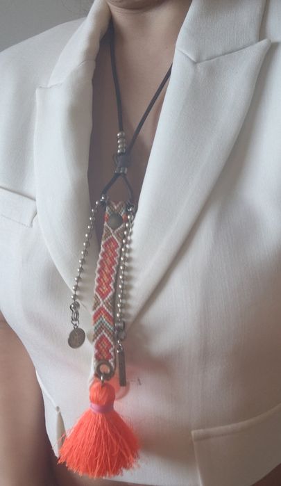 Bijuteria - colares e pulseiras