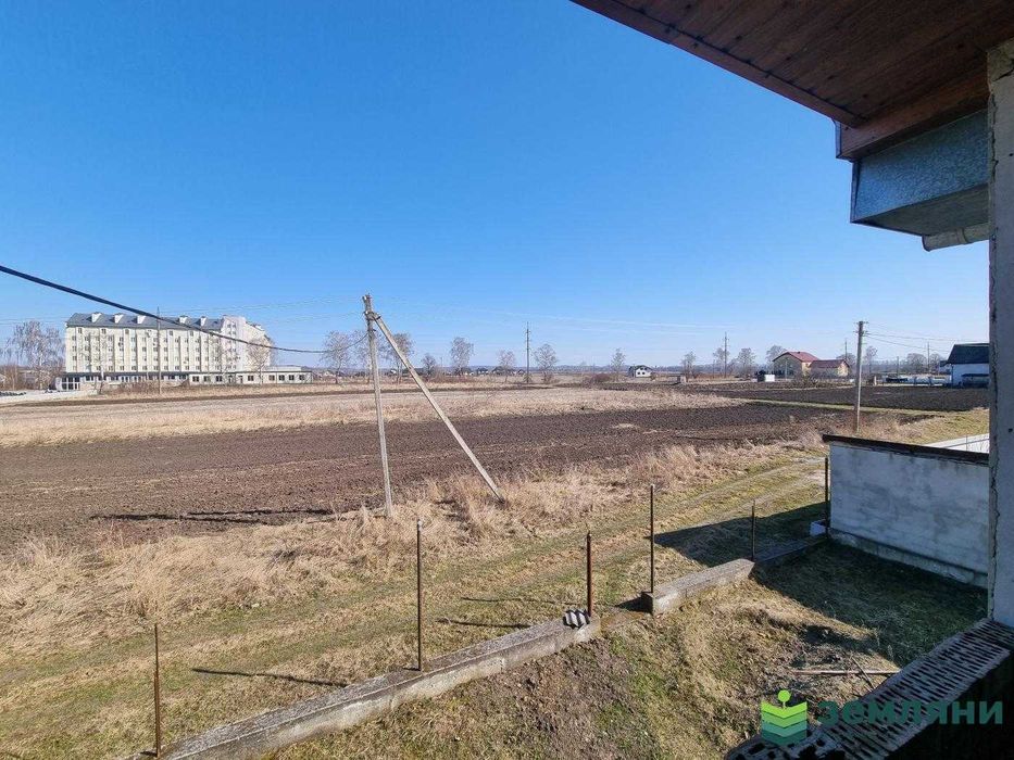 Продаж будинку 222 кв.м та землі 12,5 соток в с. Підпечери (5)