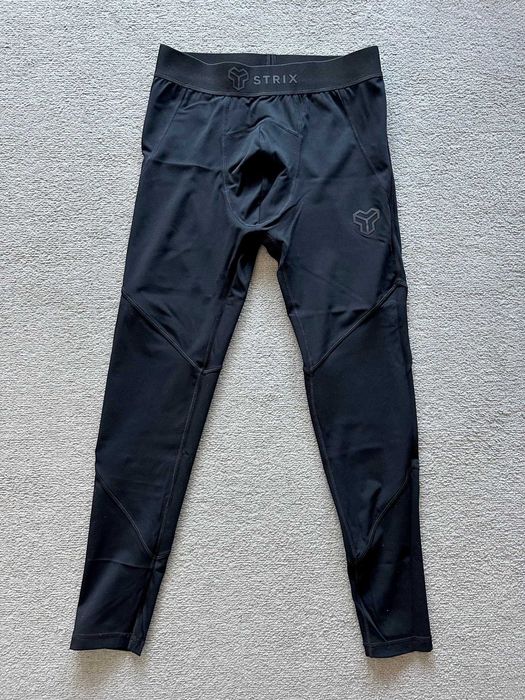 Męskie legginsy sportowe Strix GymBeam essential black rozm. M