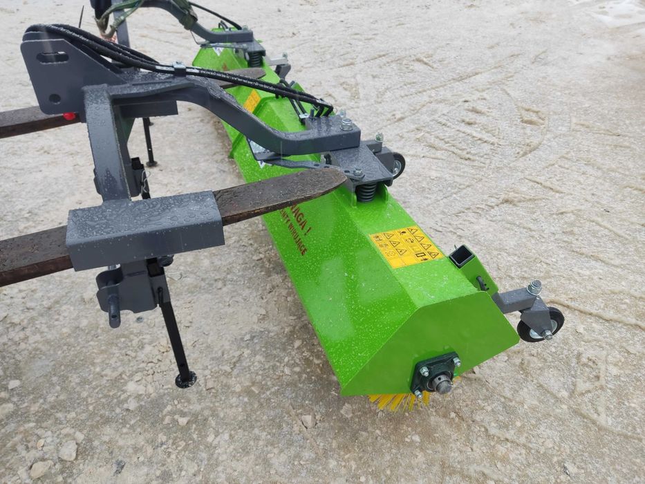 Zamiatarka szczotka 40/60cm siłownik wózek widłowy/traktorki/tuz/euro