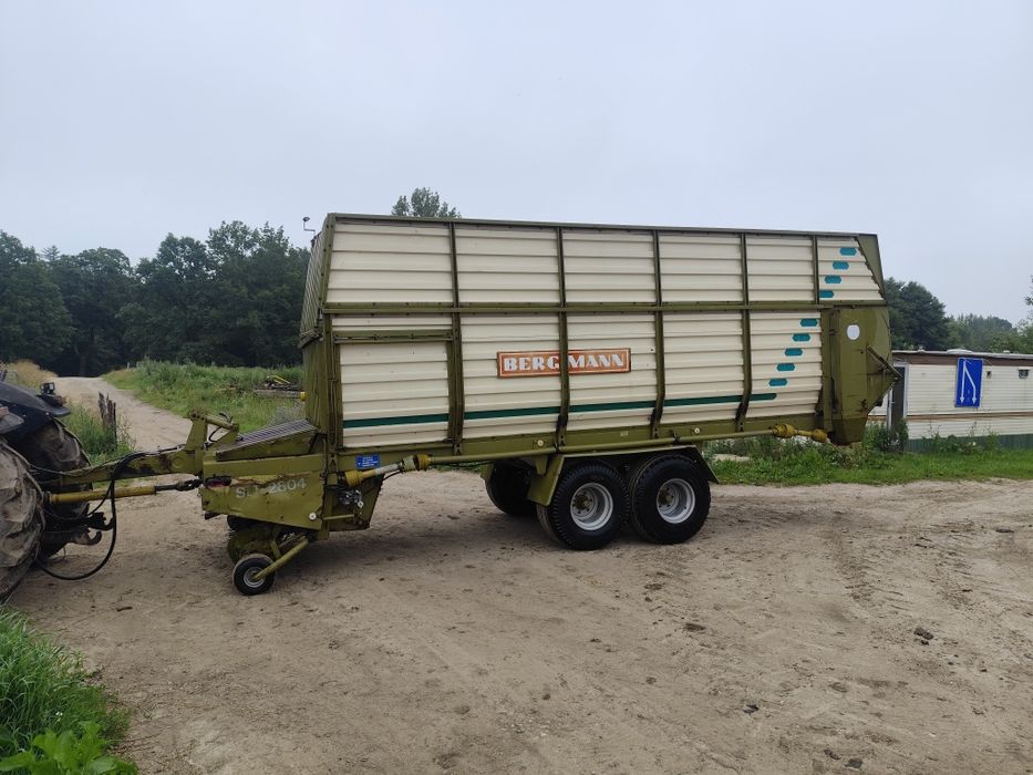 Przyczepa samozbierająca  Bergmann SLT 2804