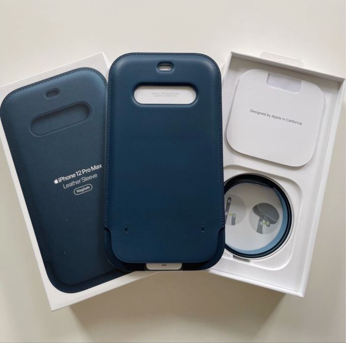 Чохол Apple Leather Sleeve з MagSave для 12 Pro max Baltic Blue