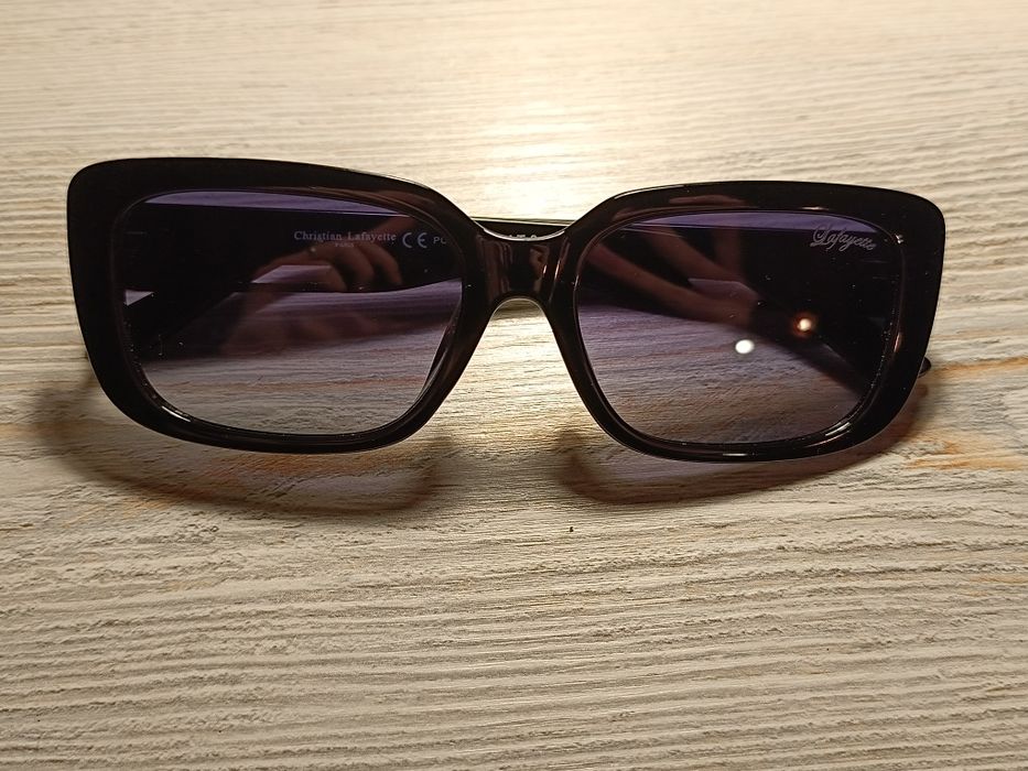 Окуляри сонцезахисні