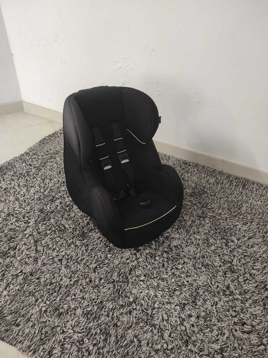 Cadeira para bebé automóvel