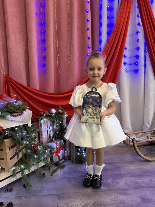 Сукня для дівчинки 4-6р.