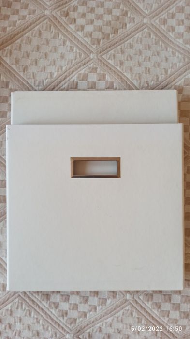 коробка картонна IKEA