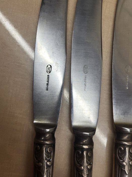 Набір столових приборів. Вітнаж