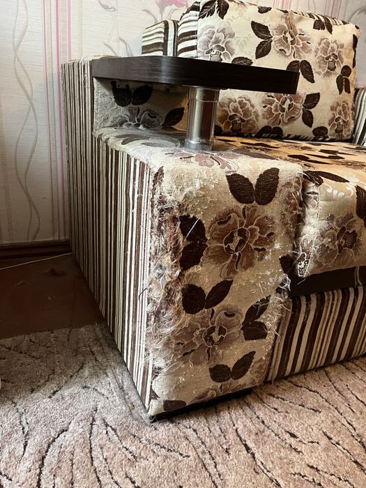 Двух спальный диван + Кресло