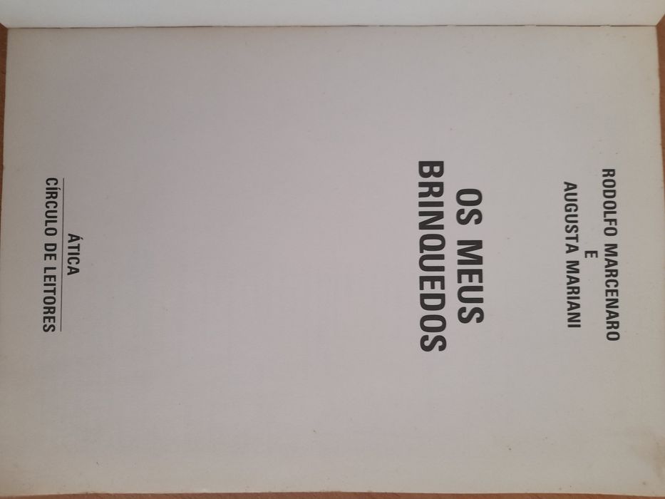 Livro "Os meus brinquedos"