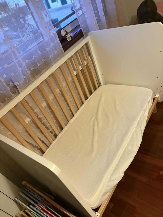 Cama de bébe com colchão Micuna