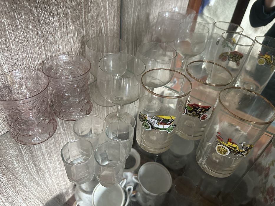 Стаканы, рюмки , бокалы