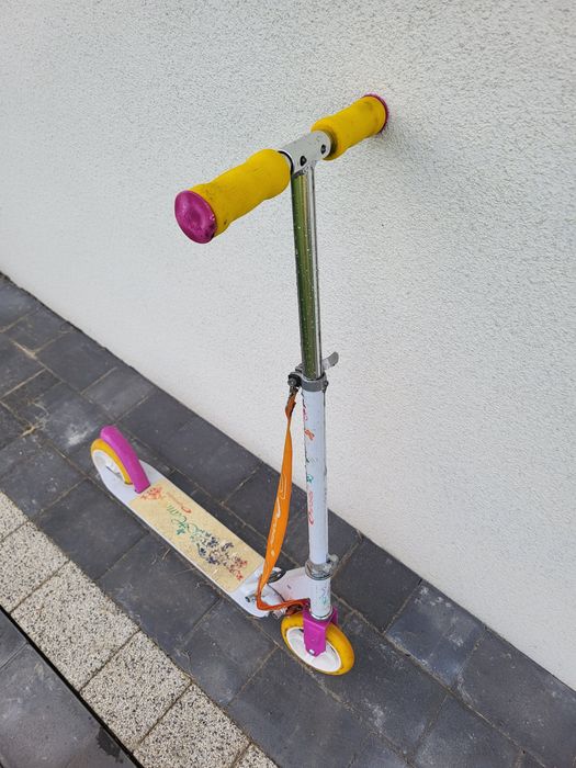 Hulajnoga dla dziewczynki