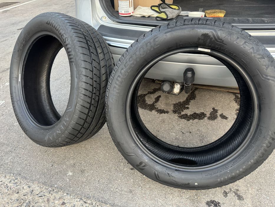 Pneumatico BRIDGESTONE 245/50 R19 105W ALENZA 001 XL - Per BMW, Etichetta A3B3 - 3