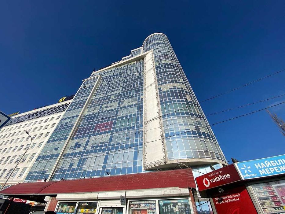 Без %! Аренда офиса в БЦ Харьковское шоссе м.Бориспольская (150 кв.м.)