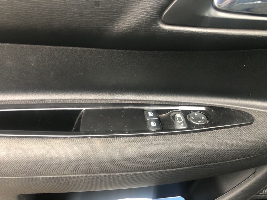 Продам Сітроен с4 купе в робочому стані .