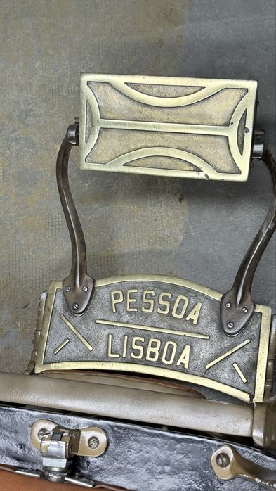 Cadeira de barbeiro Pessoa Lisboa