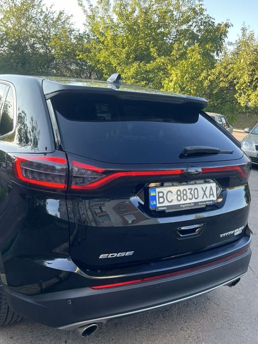 Ford Edge Titanium