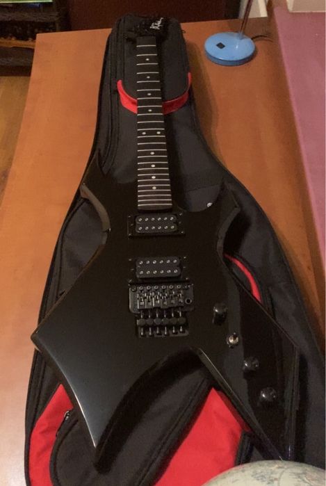 B.C. Rich X  Stranger Things Eddie Munson Warlock Black 2022