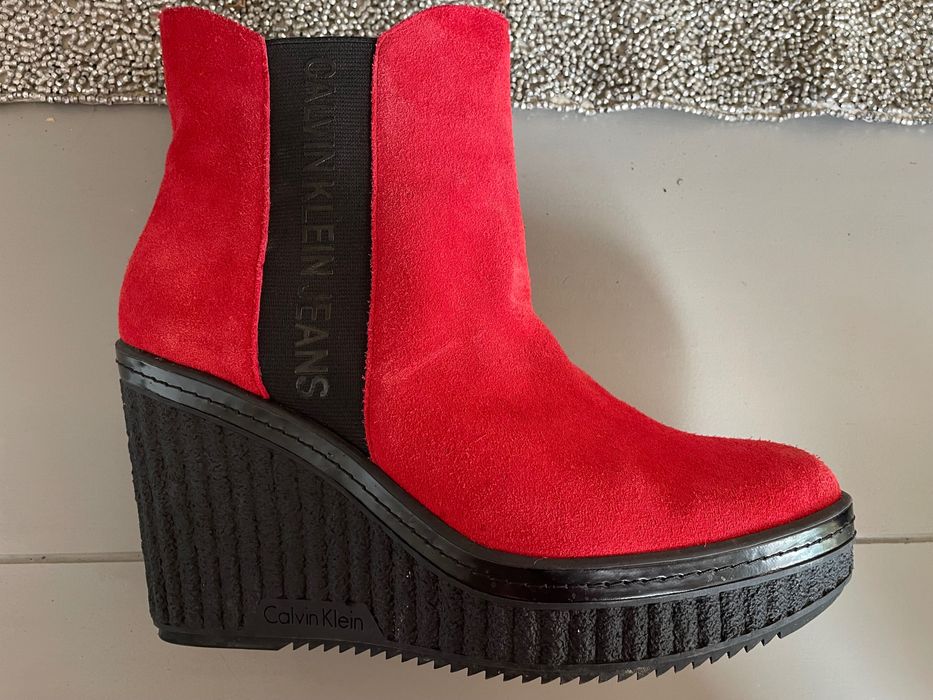 Calvin Klein zamszowe botki r.40
